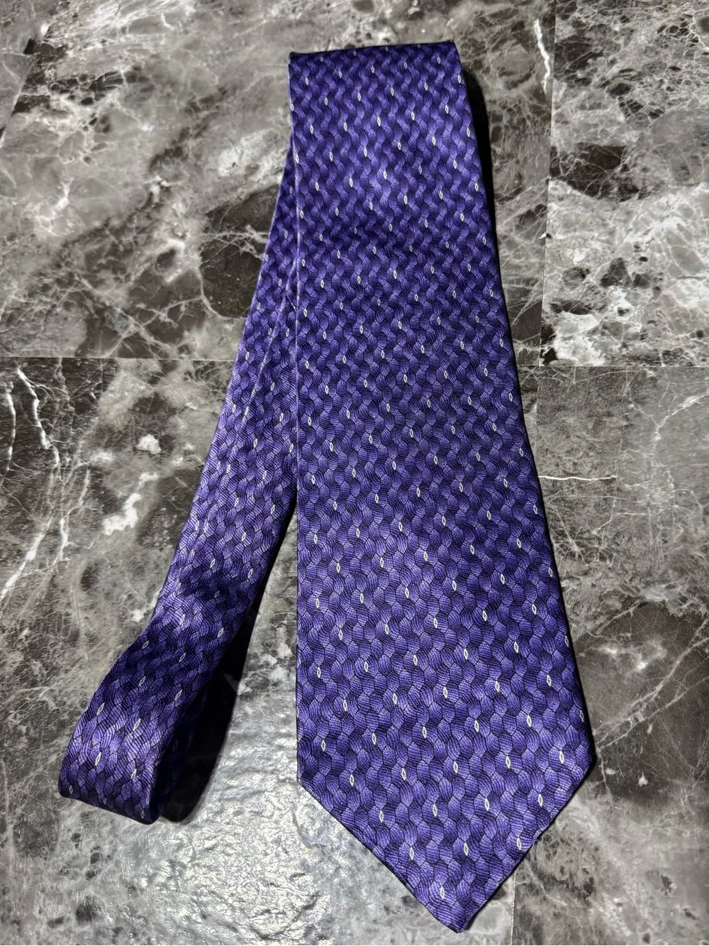 Claiborne 100% Imported Silk Purple Geometric Silk Tie- hand sewn